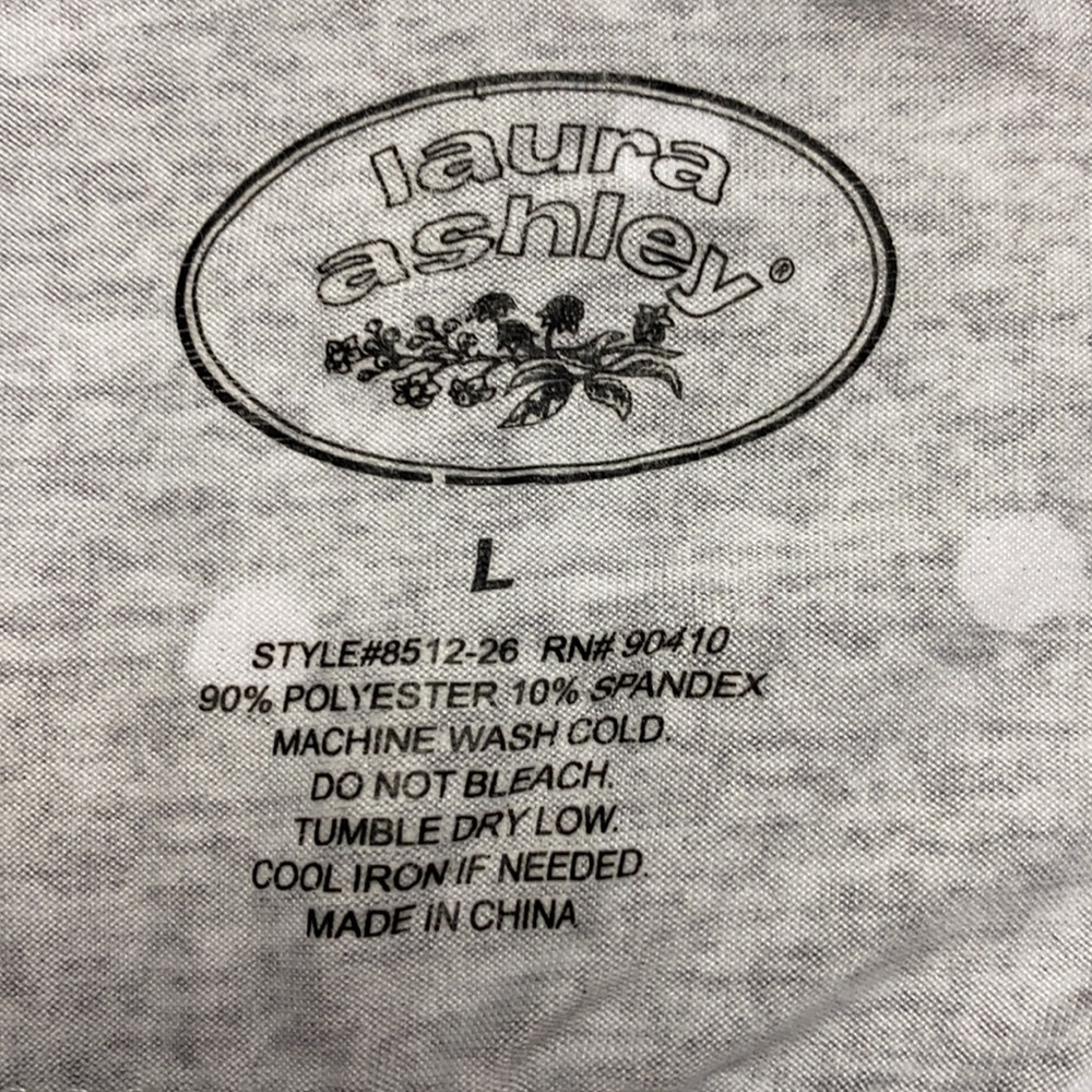 Laura Ashley Gray/White/Pink Sleepwear Size: Large - Picture 13 of 16